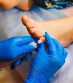 ServicesFoot Treatment – Aesthetic Pedicure